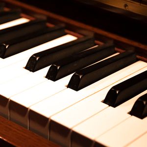 🎼 進撃の巨人 OST 🎼