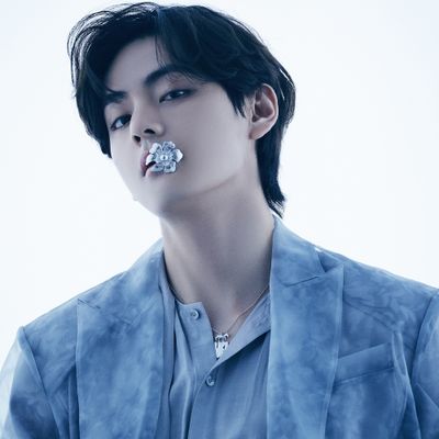V (BTS)