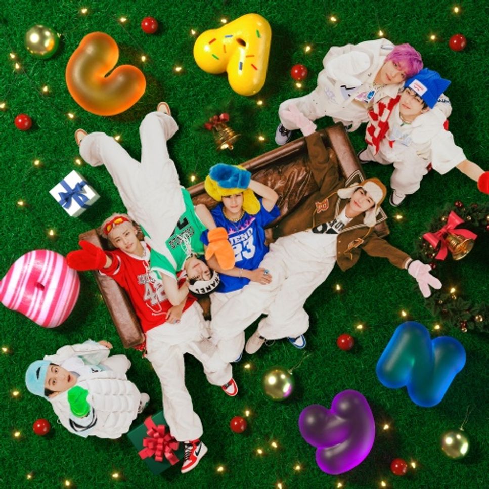 Nct dream торт. Джемин nct в шубе. Джено nct. Nct dream candy. Nct dream candy.